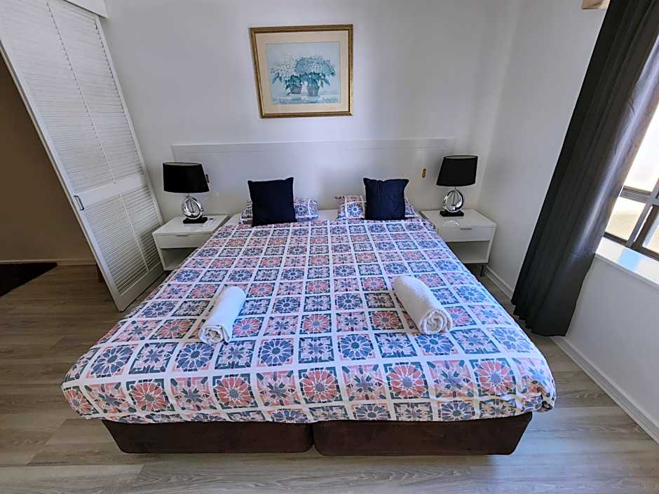 PERTH CBD APARTMENTS