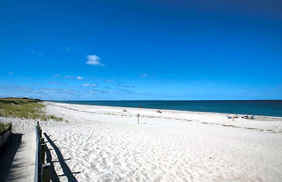 Sandy Neck Motel