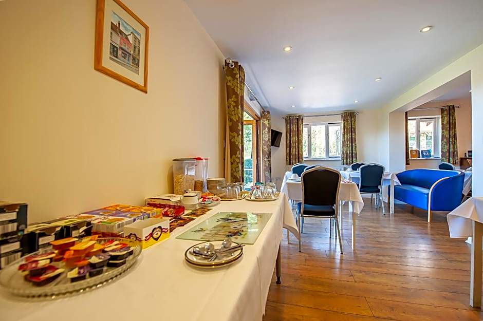 Oakside Lodge Guest House