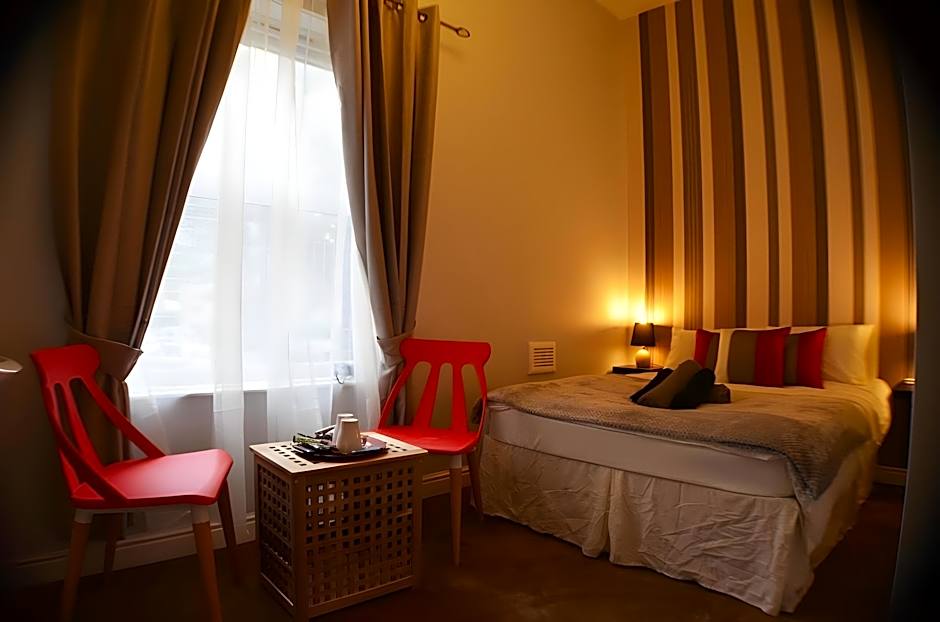 Queens Guest House