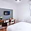 Comfort Aparthotel Versailles, St Cyr l&#x27;Ecole