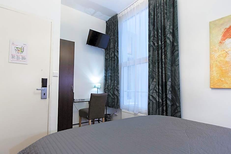 Quentin Amsterdam Hotel