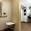 Courtyard by Marriott Los Angeles Woodland Hills