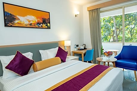 Super Deluxe Room with Balcony