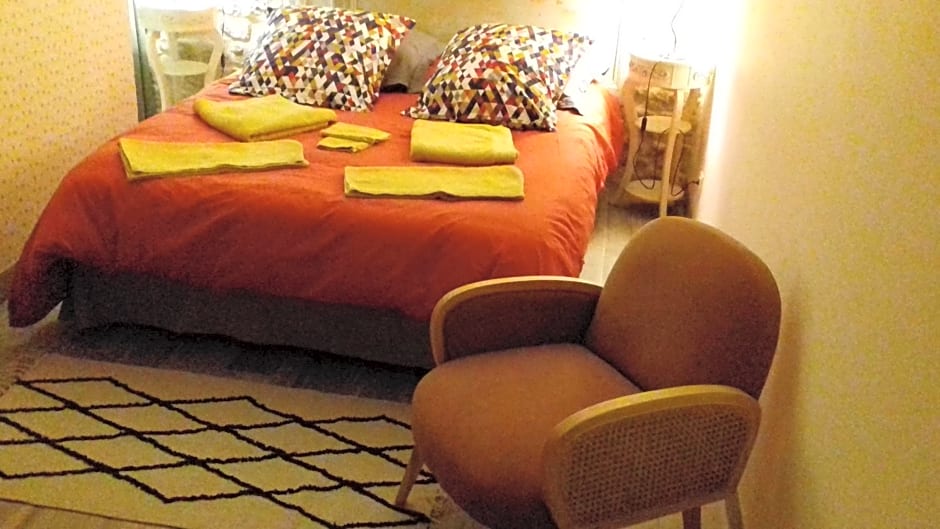 Le vitrail CHAMBRE Équipée sans service repas