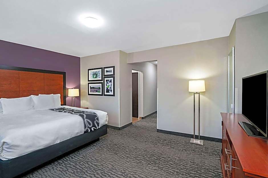 La Quinta Inn & Suites by Wyndham Knoxville North I-75