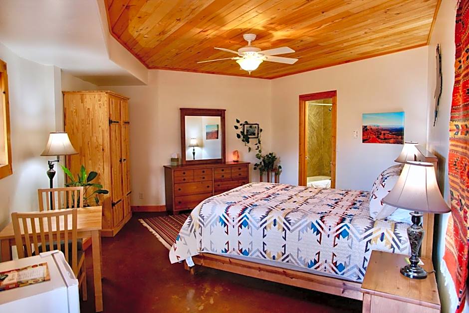 Red Moon Lodge