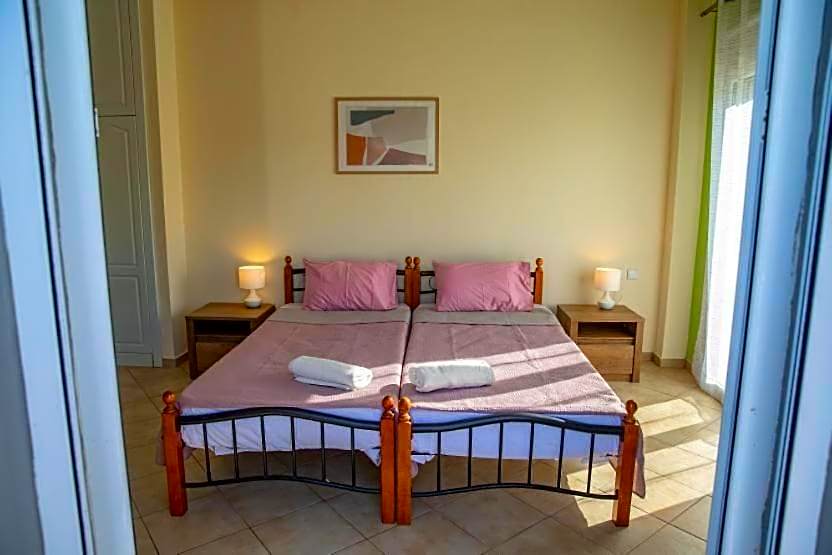 Katakolo Apartments near Olympia