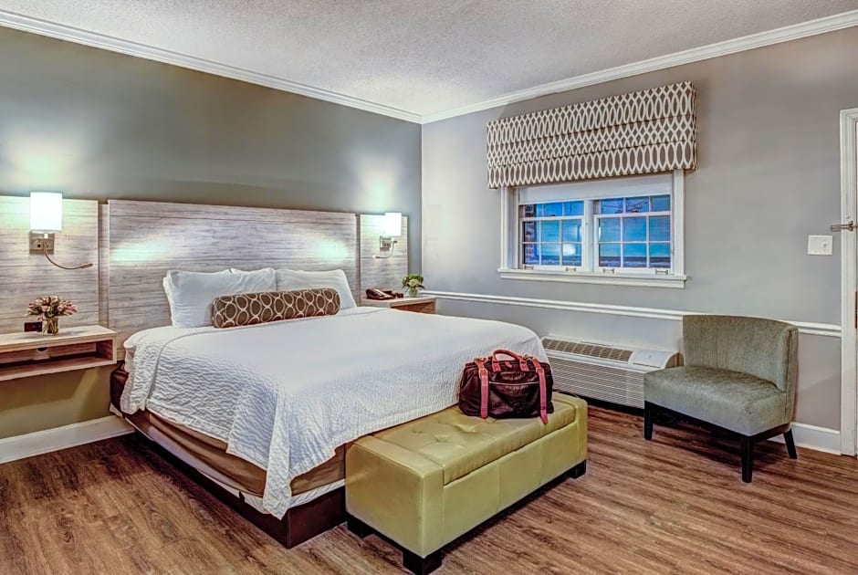 Best Western Sea Island Inn
