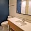District 3 Hotel, Ascend Hotel Collection