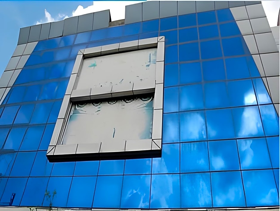 Hotel Viren International