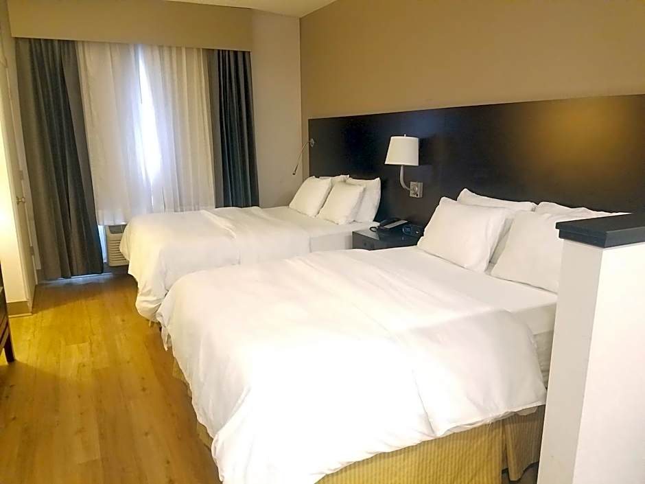 Radisson Hotel & Conference Center Rockford