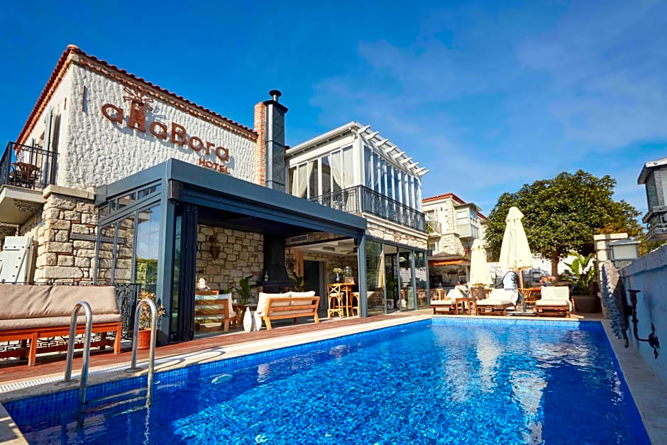 AlaBora Hotel