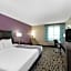La Quinta Inn & Suites by Wyndham Blue Springs