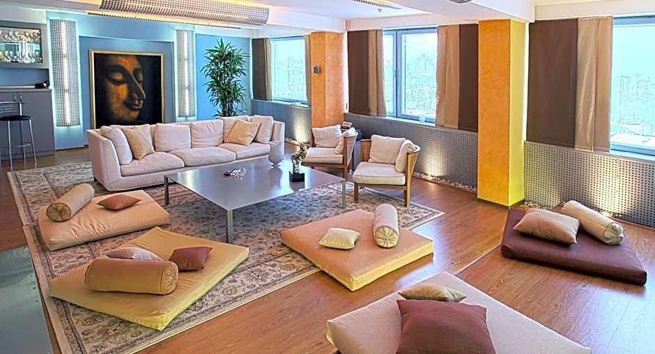 Premier Hotel Rus