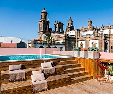 VEINTIUNO Emblematic Hotels - Adults Only