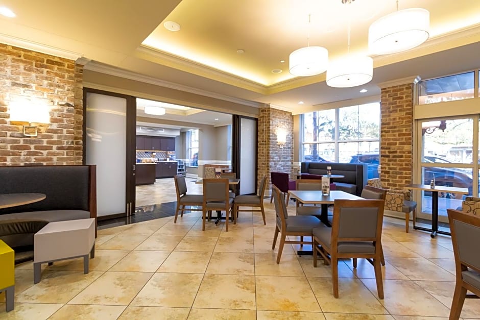 Holiday Inn Express Savannah - Historic District, an IHG Hotel