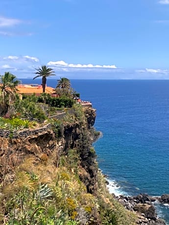Inn & Art Madeira