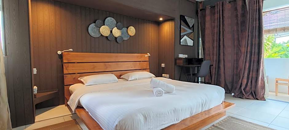 Villa Alizée Boutique Hotel - Idéal Couples & Pros - Rooftop - Parking privé