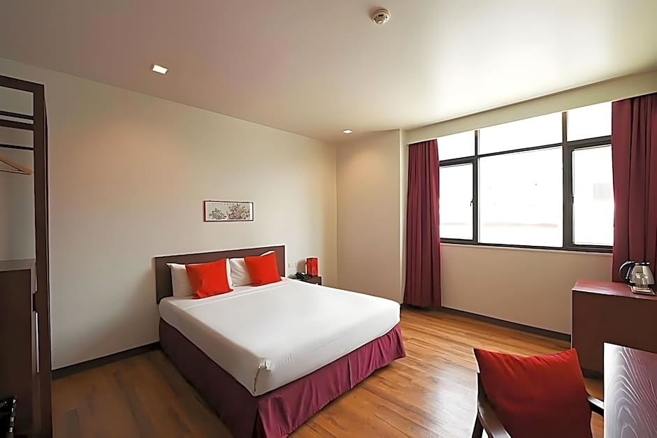 Ruamchitt Plaza Hotel