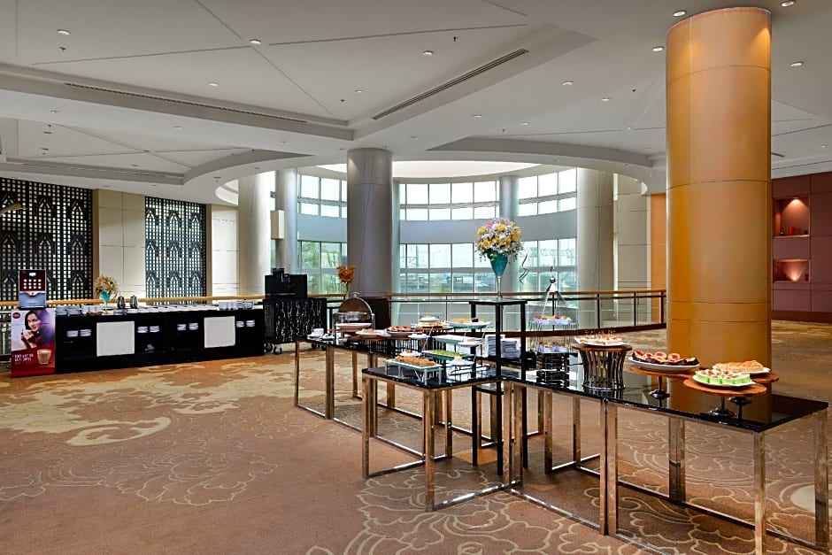 Miracle Grand Convention Hotel