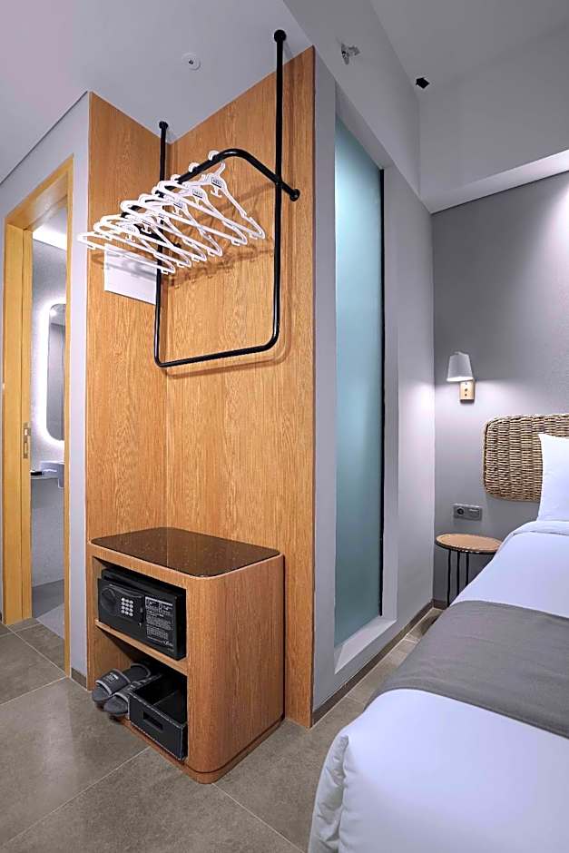 Neo Hotel Puri Indah