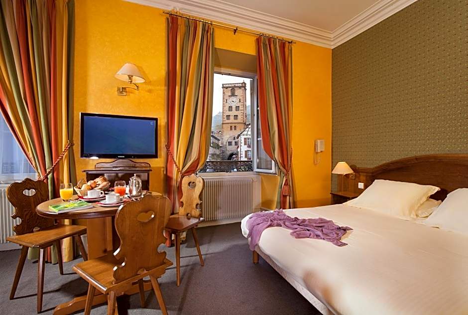 Logis Hôtel de la Tour