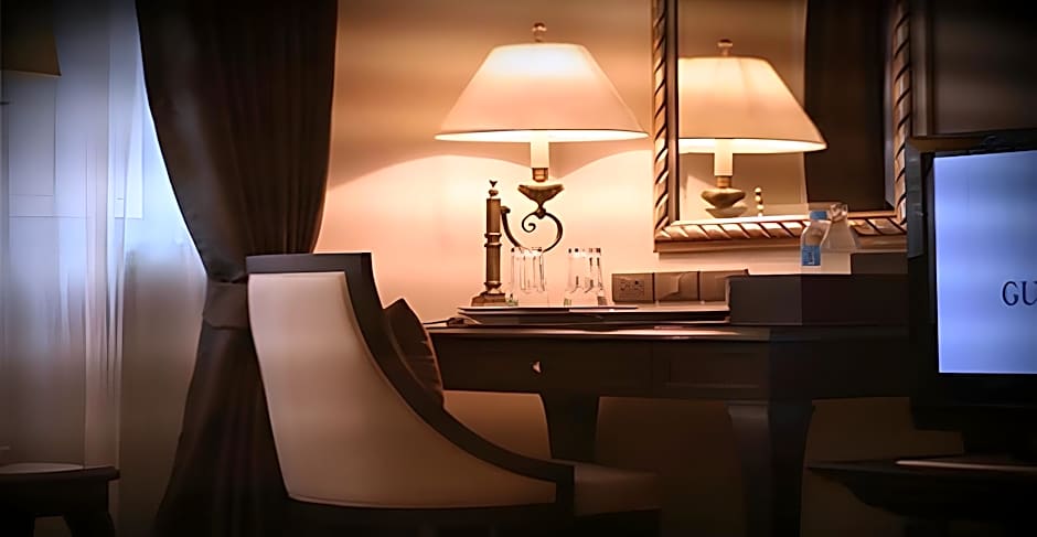 Gulliver's Tavern Hotel