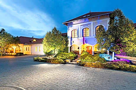 Bodrogi Kúria Wellness Hotel