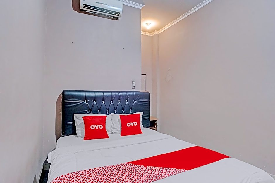 Hotel O Enggal Near Gor Saburai Formerly Hotel Pelangi