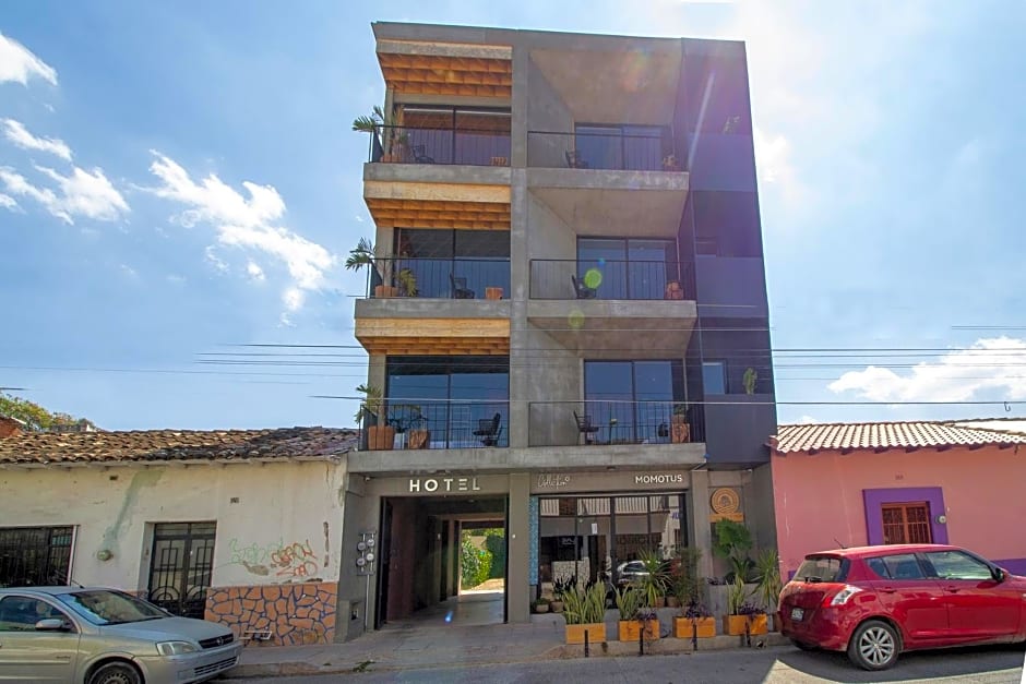 Hotel Momotus Tuxtla - Desayuno incluido