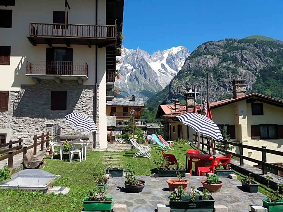 Hotel Ottoz Meublé