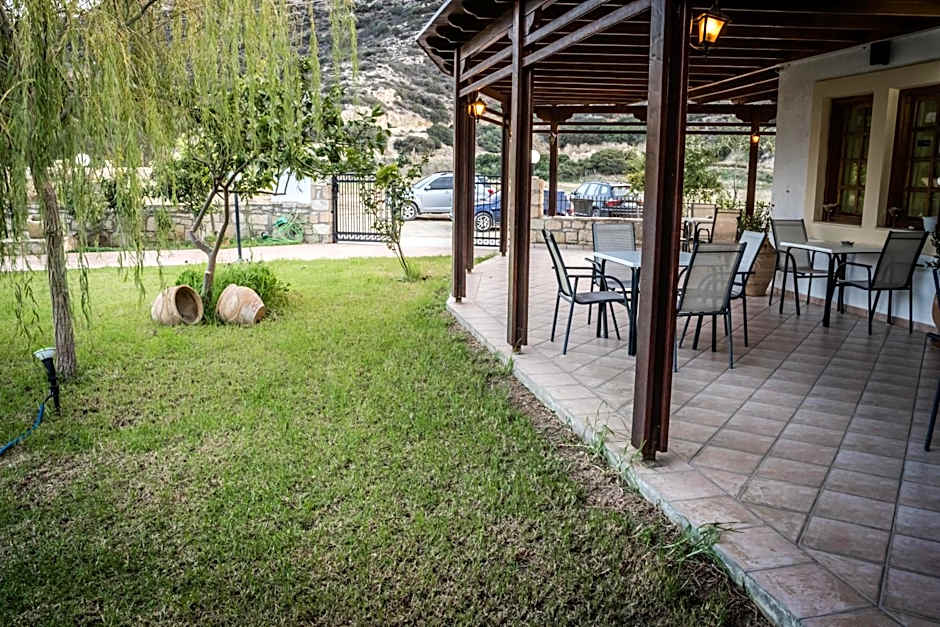 Dimitris Villa Hotel