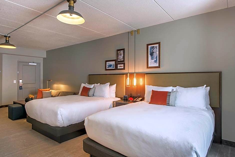 Photo 1 of 4 of Studio 2 Queen Beds Suite