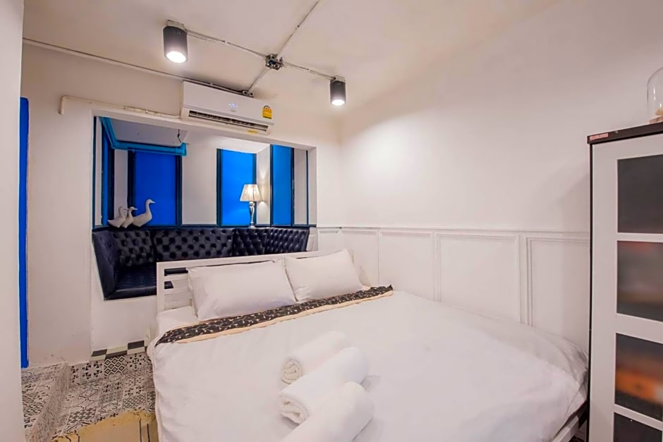 Elixir Hostel Bangkok
