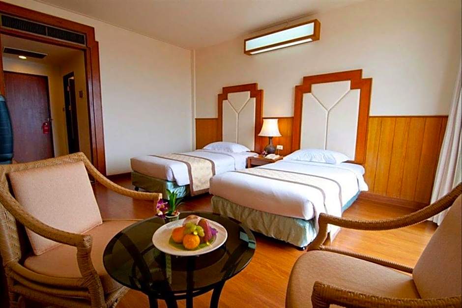 Golden Beach Hotel Pattaya