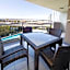 Oaks Brisbane Mews Suites