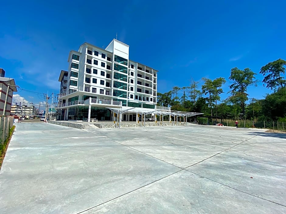 GEEN Hotel Chonburi