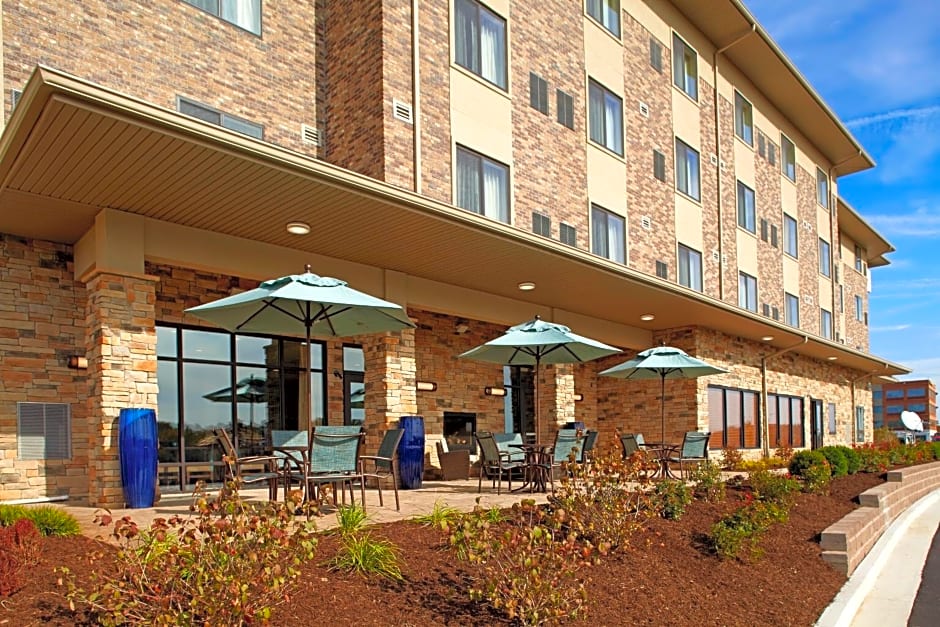 Hawthorn Suites by Wyndham Wheeling Triadelphia at Highlands