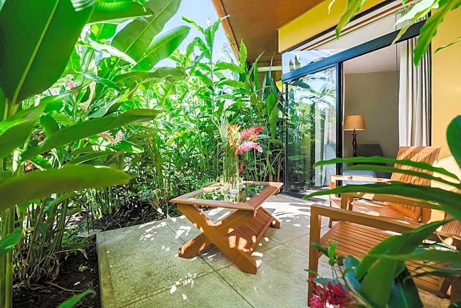 Papagayo Golden Palms Beachfront Hotel