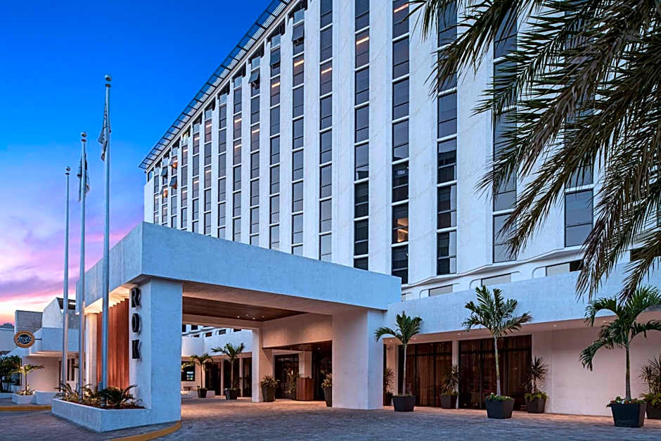 Rok Hotel Kingston Tapestry Collection By Hilton