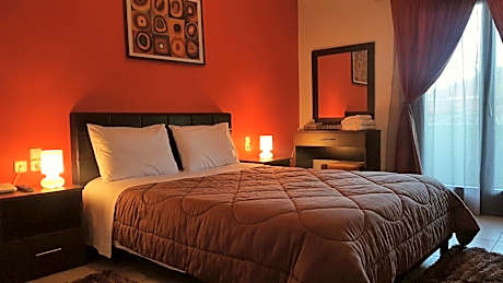 Double or Twin Room with Mountain View