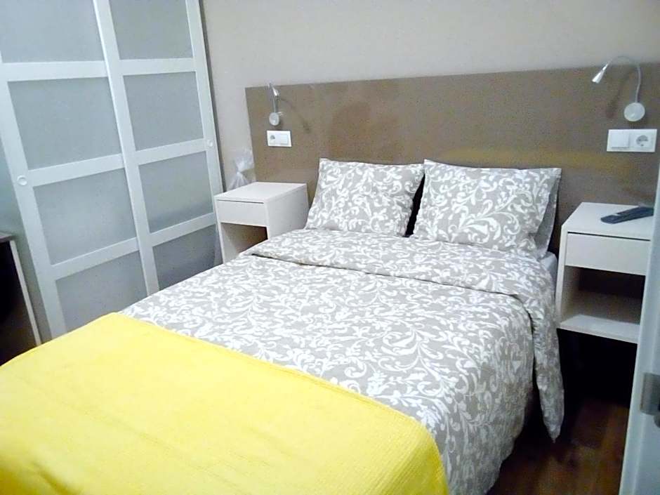 RESIDENCIA COMPOSTELA 2