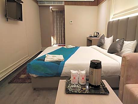 Hotel Gagan Plaza