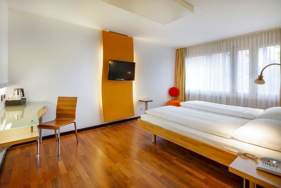 Ramada by Wyndham Baden du Parc