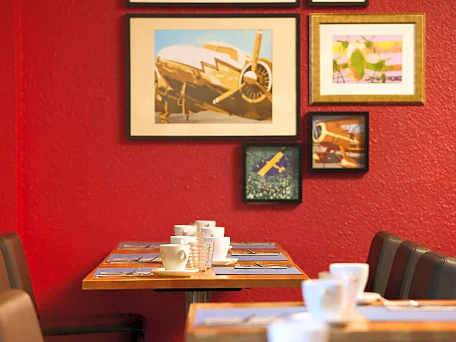 Kyriad Hotel Orly Aeroport - Athis Mons