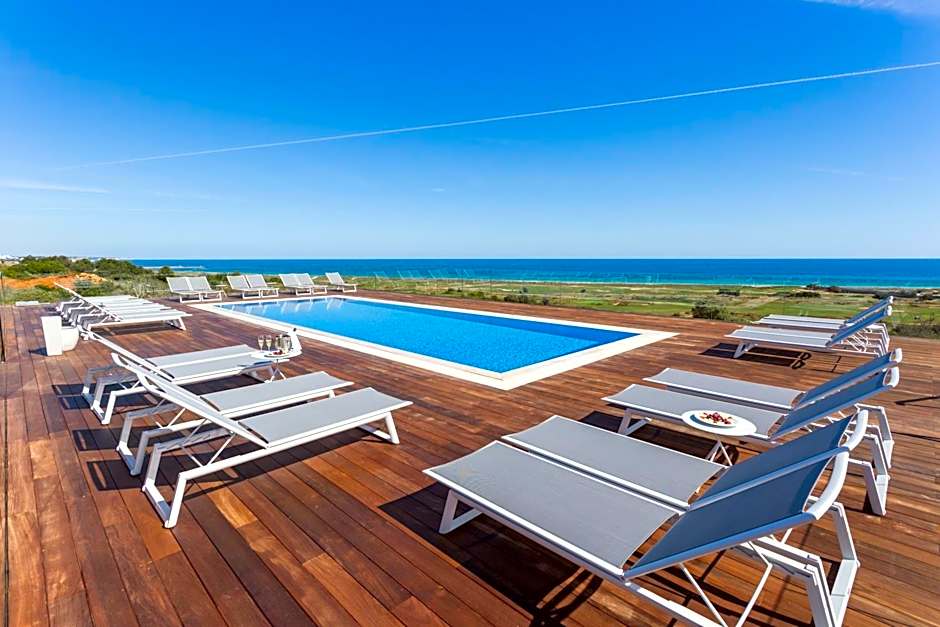 Palmares Beach House Hotel - Adults Friendly