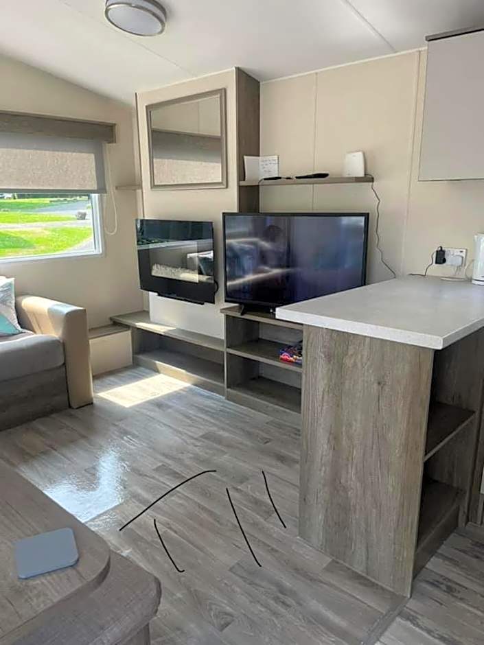 Haggerston castle caravan rental. Annie's den