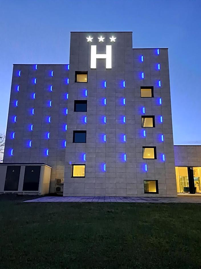 Hotel Puerta Santander