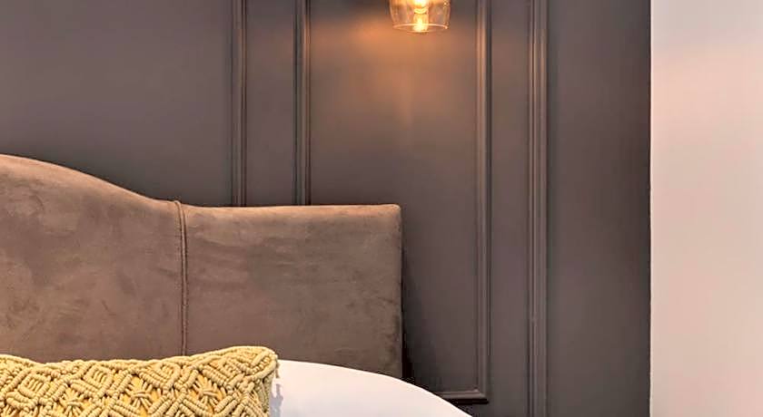 Jacob Samuel Hotel Tel Aviv